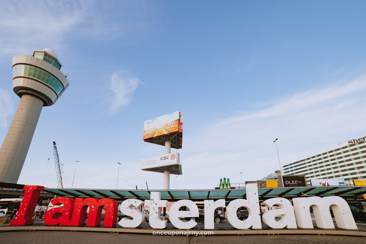 Schiphol iamsterdam sign