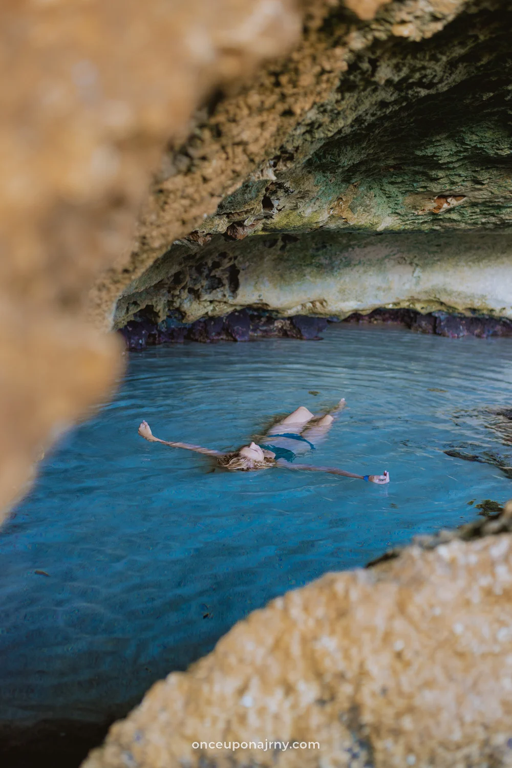 New Cave Pool at Bushiribana Ruins, Aruba bezienswaardigheden
