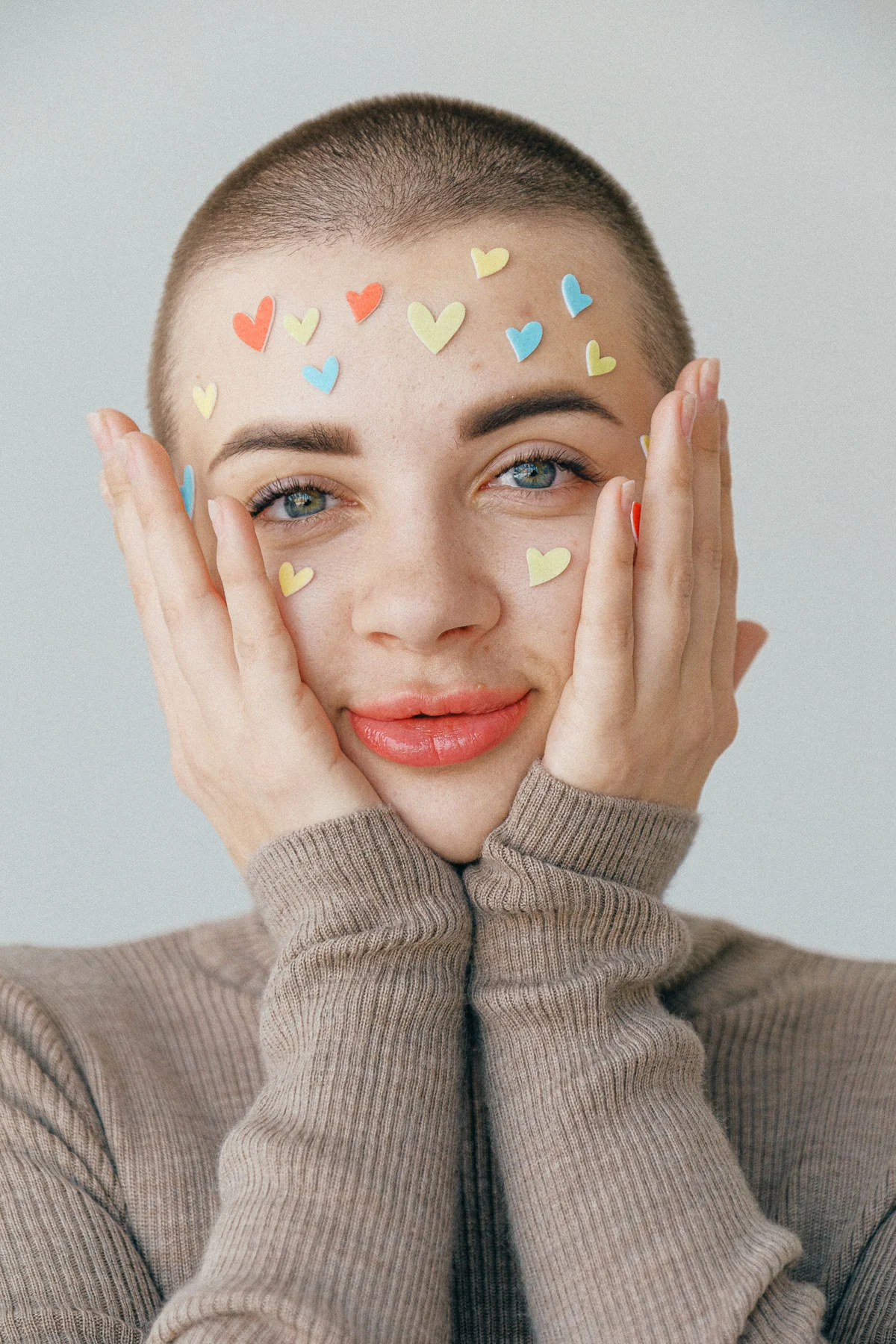 queer buzz cut hair